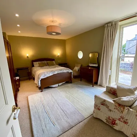 The Coach House At Moyglare Manor Maynooth
