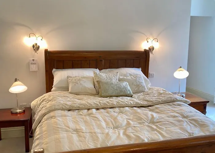 カントリーハウス The Coach House At Moyglare Manor メイヌース