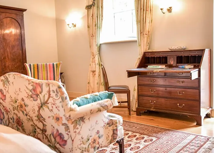 The Coach House At Moyglare Manor Maynooth